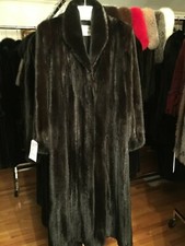 Chicago Fur Mart Size 10. Brand New Ranch Mink Coat W/detachable Hood $17000.00