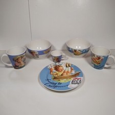 Vintage Kelloggs Breakfast Set 2 Bowls, 2 Mugs, 1 Plate & 1 Small Coffee Cup