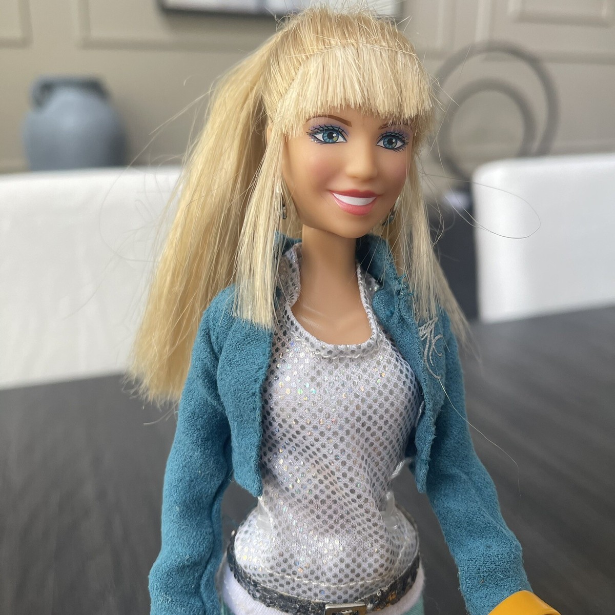 Disney Hannah Montana Live in Concert Doll Barbie Old Blue jeans