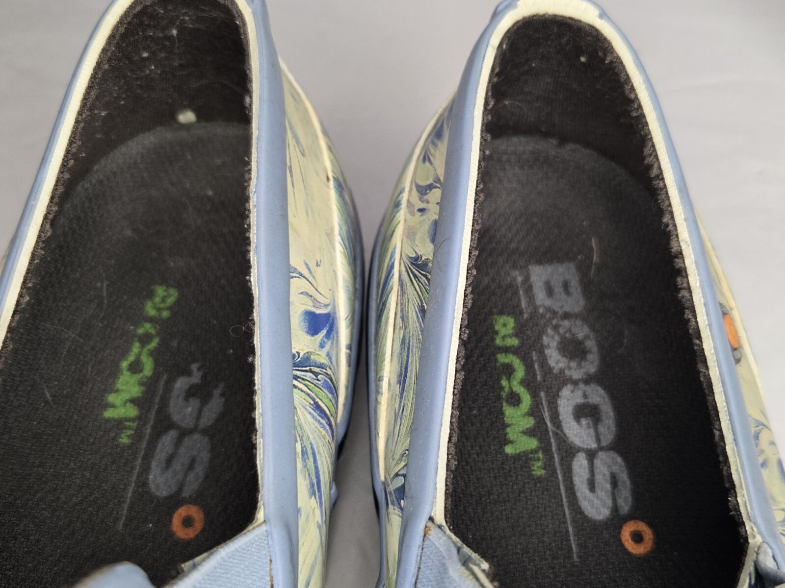 Bogs Bloom Women’s Size 7 Blue Marble Ankle Bootie Waterproof Pre-owned 