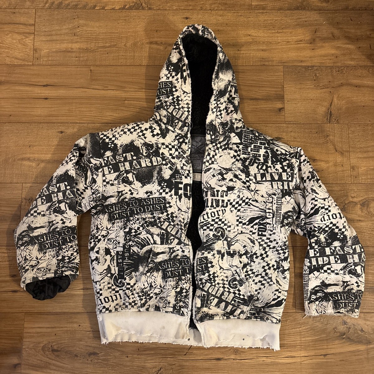 VTG Y2K Fox Sasquatch Hoodie Racing Grunge AOP Men's XL - READ