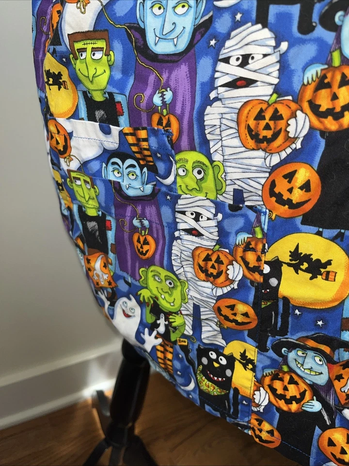 Blusa Médica Estampada Colorida Temática de Halloween Peaches Uniform con Tres Bolsillos XL Foto 2 de 4