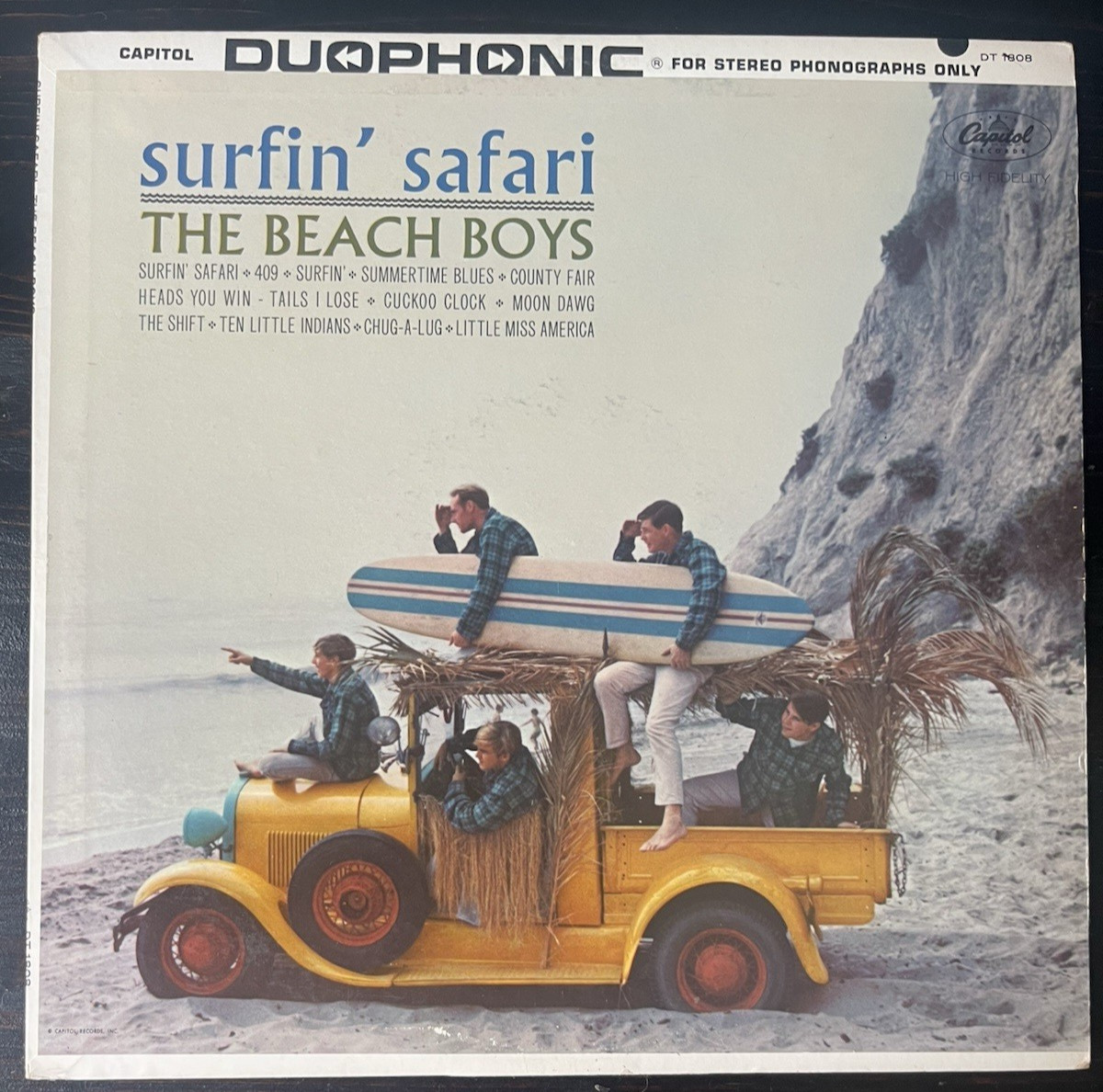 BEACH BOYS "SURFIN' SAFARI" CAPITOL Record DT-1808 DUOPHONIC 1962