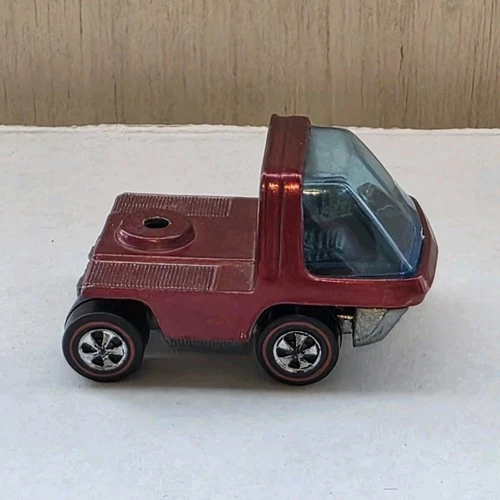 1969 Hot Wheels Redlines Heavyweights Truck Diecast Red Black Silver 1:64