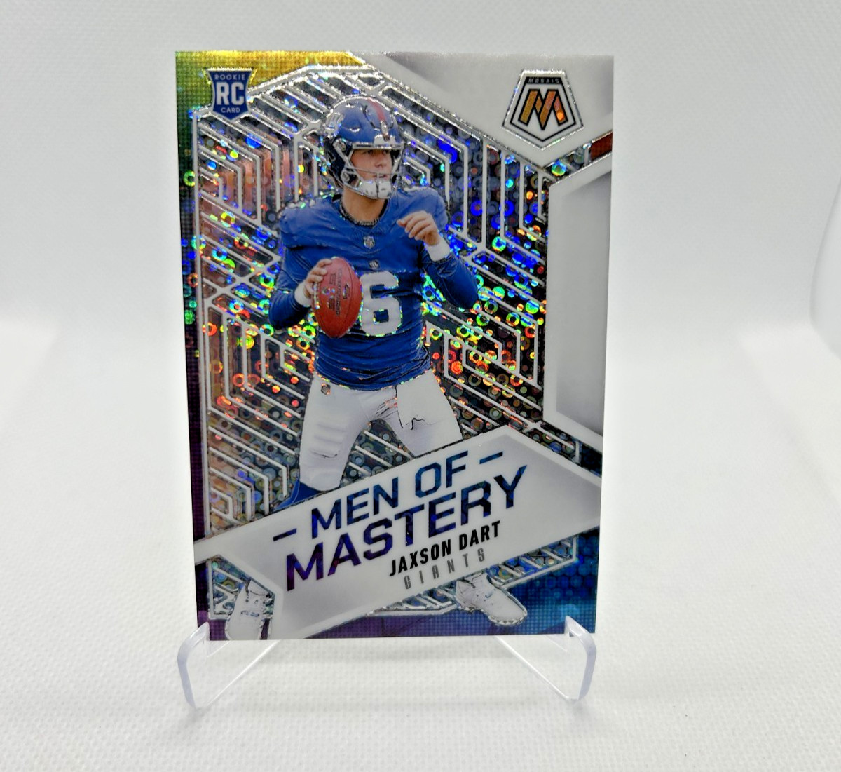 Jaxson Dart RC - 2025 Panini Mosaic Men of Mastery No Huddle Silver Prizm #20