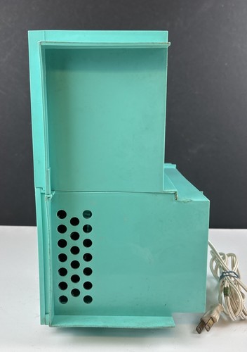 Vintage 1960's Kenner Easy Bake Oven Plastic Turquoise Untested/Powers On - Picture 8 of 23