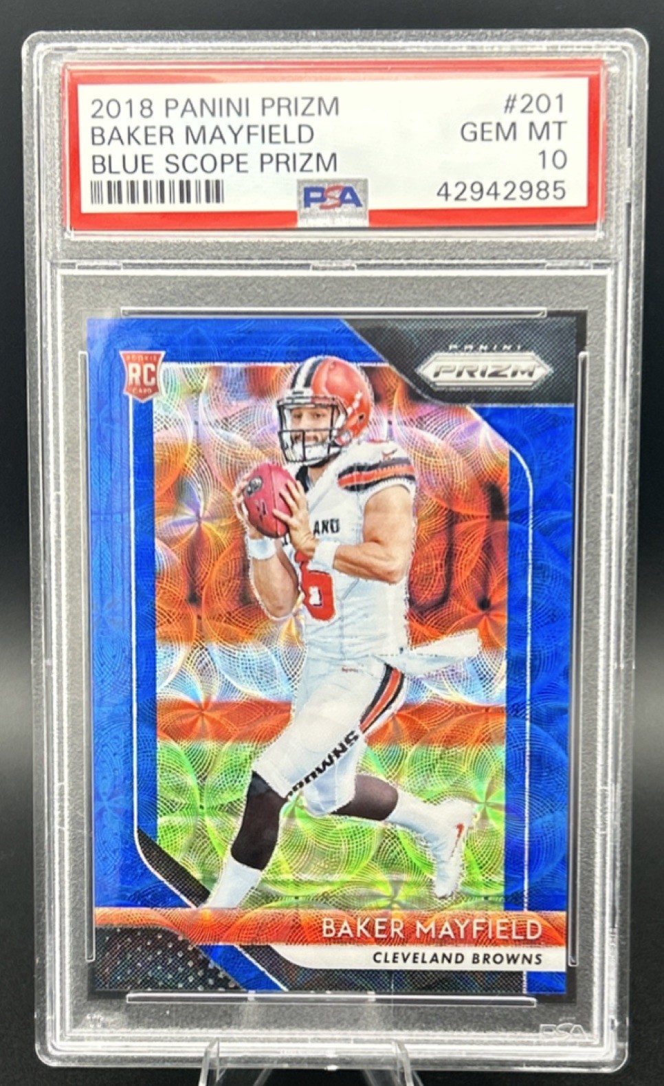 2018 Panini Prizm Baker Mayfield Rookie Blue Scope Prizm #201 /99 PSA 10 Browns