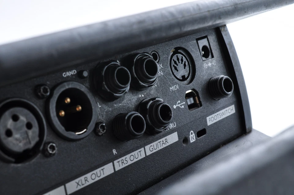 TC Helicon Voicelive Touch Vocal Effects Processor w/Adapter Working 3512666 - Image 3 of 4