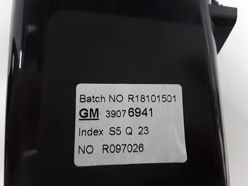 Opel Zafira C 2011- air nozzle fan grille ventilation 39076941 - Image 3 of 3