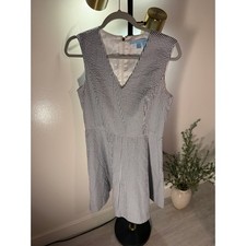 Draper James dress fit and flare seersucker a line traditional classic preppy m8