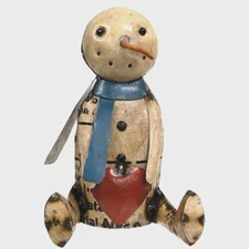 NEW Primitive SNOWMAN RECYCLED METAL Heart SITTING WINTER CHRISTMAS 9"Tx6.5"Wx6D