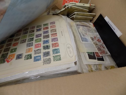 14.6KG BOX WORLD STAMPS SUPER SORTER ALBUMS/STOCKBOOKS/PACKETS/PAGES ETC 1000S - 第 9/15 張圖片