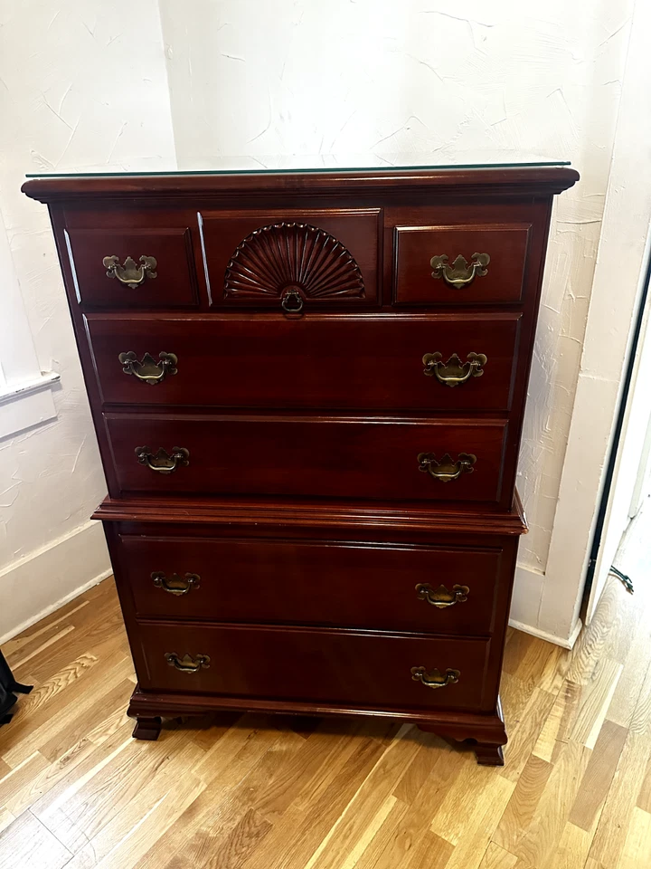 Винтажный антикварный вишневый комод Kling - Изображение 2 из 4