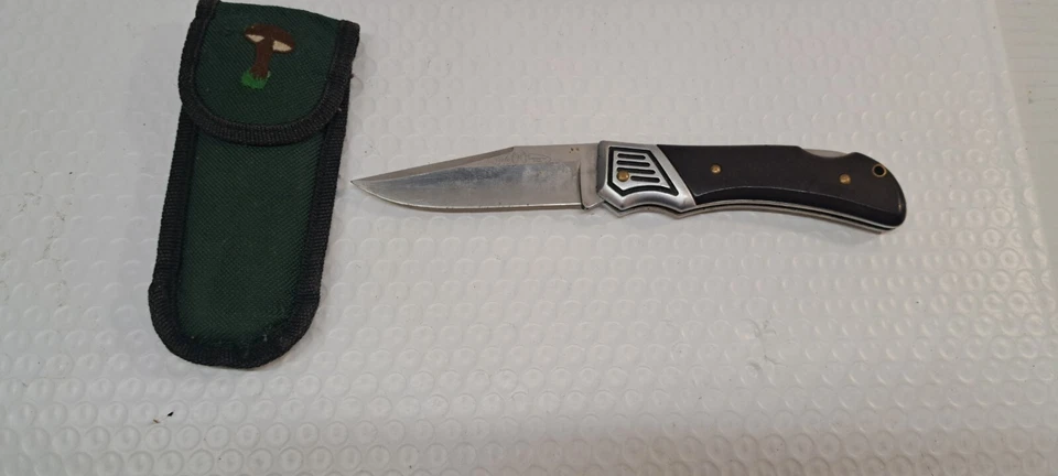 NAVAJA DE BOLSILLO VINTAGE NIETO 440C ARTESANAL ESPAÑA CON FUNDA Foto 2 de 4