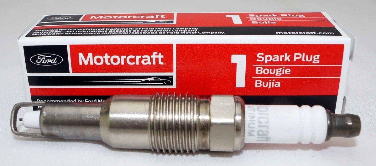 Set of 10 Genuine OEM Motorcraft Spark Plugs SP546X Ford PZH14FX