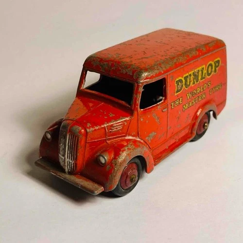 Dinky Toys #451 Trojan Dunlop Tyres Van - Original Vintage (ref33)