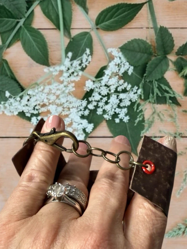 "Antiguo brazalete cadena placa mariposa metal imitación cuero 2"" de ancho vintage años 80" Foto 2 de 4