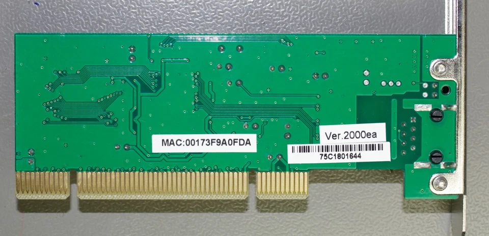 Belkin PCI Netzwerkkarte ; 10/100 Mbps ; 32 Bit / Ser.Nr. 75C1801644 - Bild 4 von 4