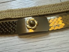 VTG 80s Gold Metal Fish Scale 26  -35  Elastic Stretch Belt Flower Buckle Boho