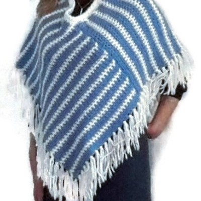 Y2k Handmade Crochet Poncho GirlsJrs Sz S Sky Blue White Fringed Grannycore