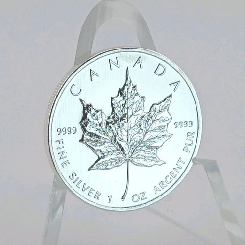 2013 Canadian Silver Maple Leaf 🍁 1oz .9999 Fine Queen Elizabeth II Effigy
