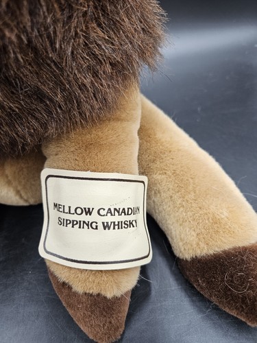 1983 Seagrams Whiskey Canadian Hunter Moose Plush Stuffed Animal 17" Sitting - Picture 8 of 9