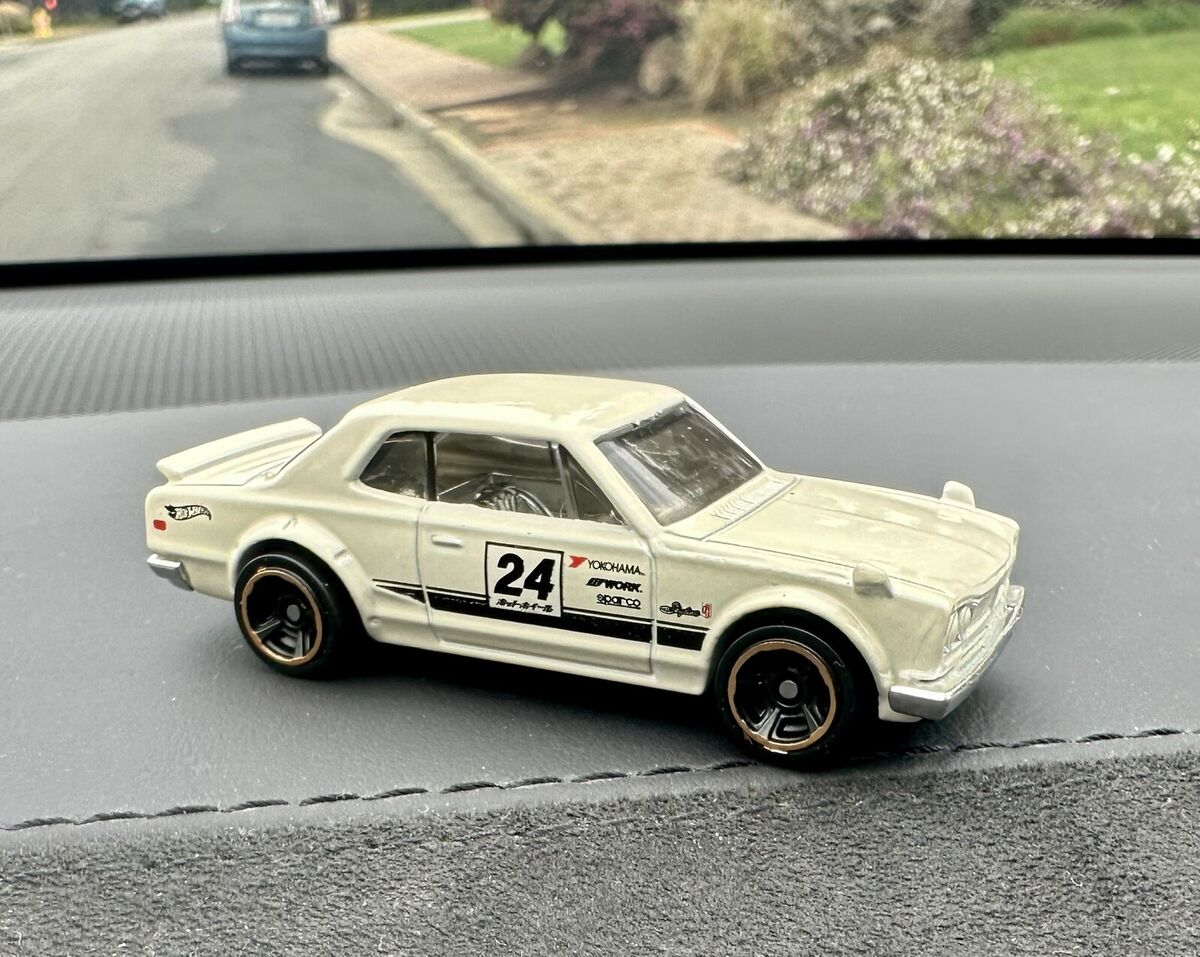 Hot Wheels 1971 Nissan Skyline H/T 2000 GT-R White from 2024 Hot Wheels 1971 Nissan Skyline H/T 2000 GT-R White from 2024
