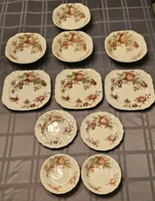 Vintage Johnson Brothers Harvest Time 11 Pieces