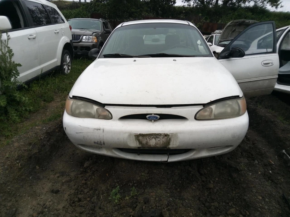 Used Front Right Door Window Regulator Front fits: 1997 Ford Escort Sdn manual R - Image 2 of 4