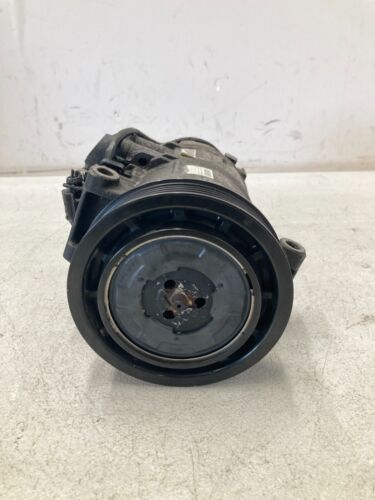 2006 - 2011 Audi A6 AC Air Condition Compressor Pump Assembly OEM 4F0260805AF - Picture 3 of 7