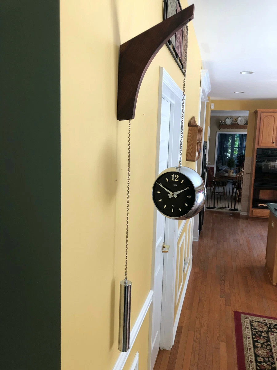 Pocket watch shop in store