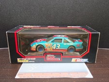 1/24 #43 RICHARD PETTY STP FAN APPRECIATION TOUR 1992 RACING CHAMPIONS BLACK BOX