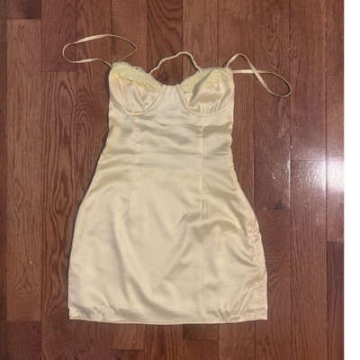 Beginning Boutique Women's Yellow Satin Sweetheart Mini Dress | eBay Beginning Boutique Women's Yellow Satin Sweetheart Mini Dress | eBay