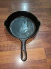 Griswold #6 Cast Iron Skillet Small Logo 699