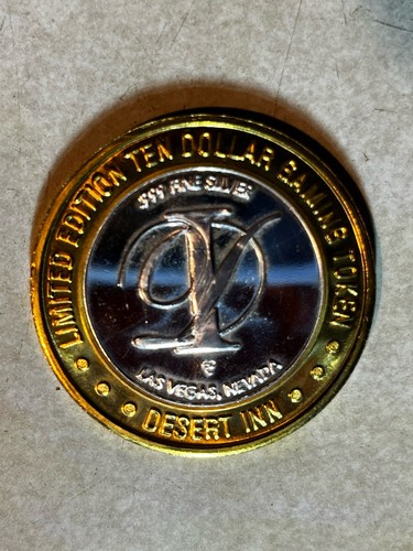Desert Inn Las Vegas $10 Silver .6 Oz Bullion Round Strike Token 1997 Golfer GDC