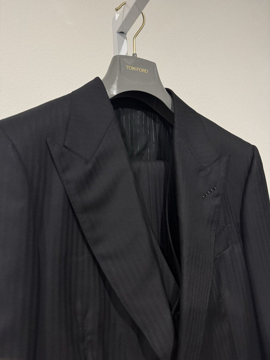 TOM FORD Windsor Fit Black 3 Piece Suit Size 42/52R Wool NWT MTO