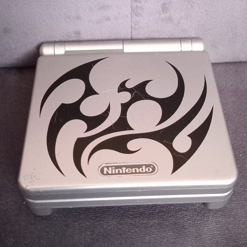 Nintendo Game Boy Advance SP Tribal (Working) + 3 Games, Bag, & Charger.