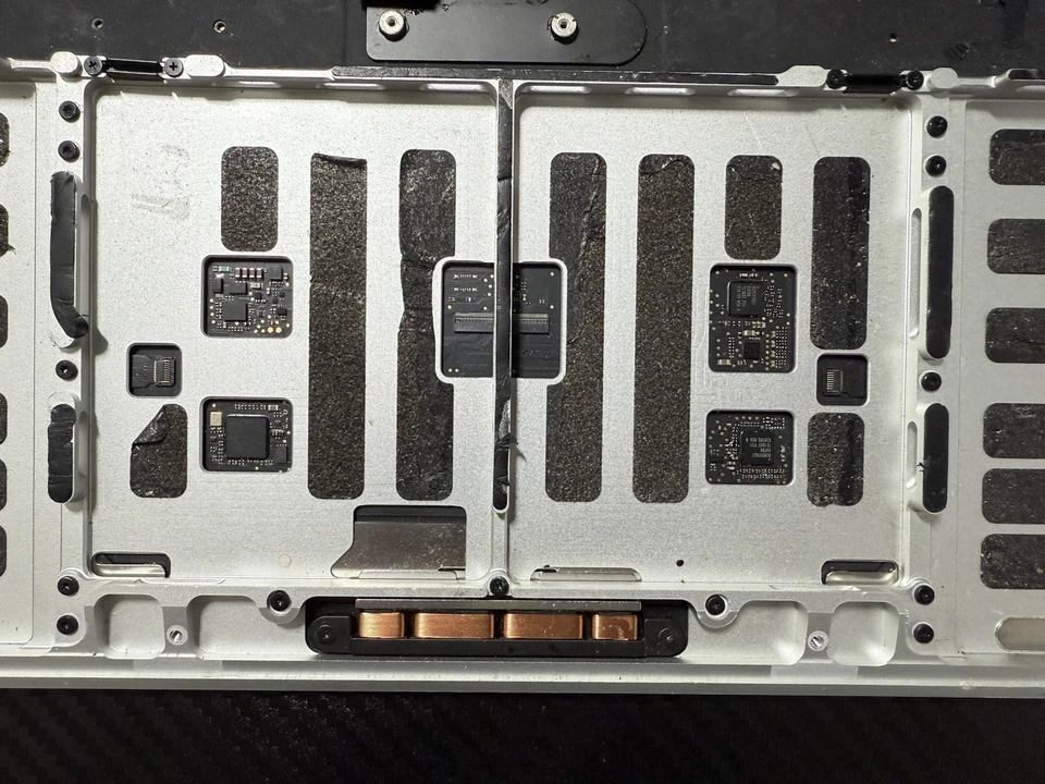 Macbook Pro 15" 2016 2017 A1707 Topcase Tastatur Spacegrau Topzustand! QWERTZ DE - Bild 4 von 4