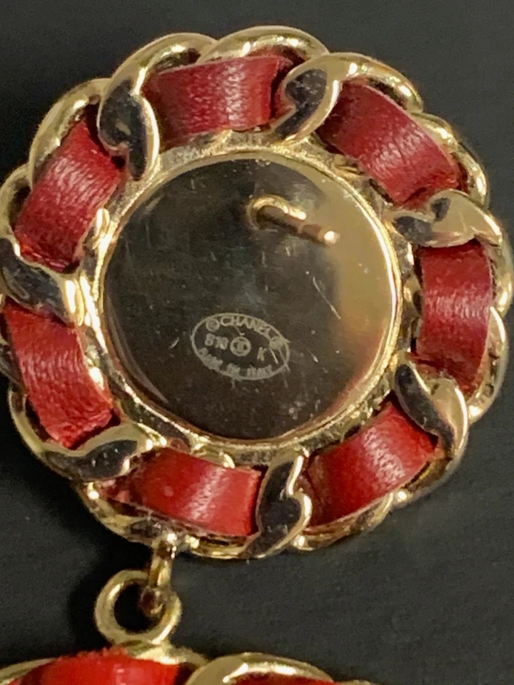 Chanel Red Leather and Gold Chain CHANEL Hoop Pearl Earrings - Image 4 of 4
