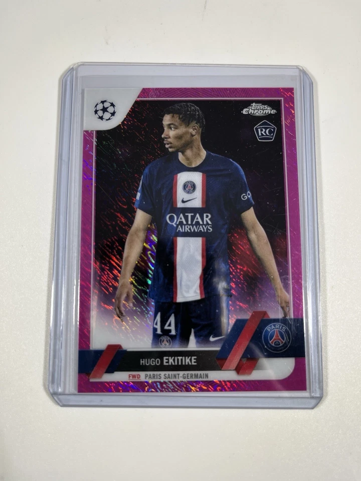 2023 Topps Chrome Hugo Ekitike Rookie RC Pink Shimmer /250 Liverpool France #125 - Image 3 of 4
