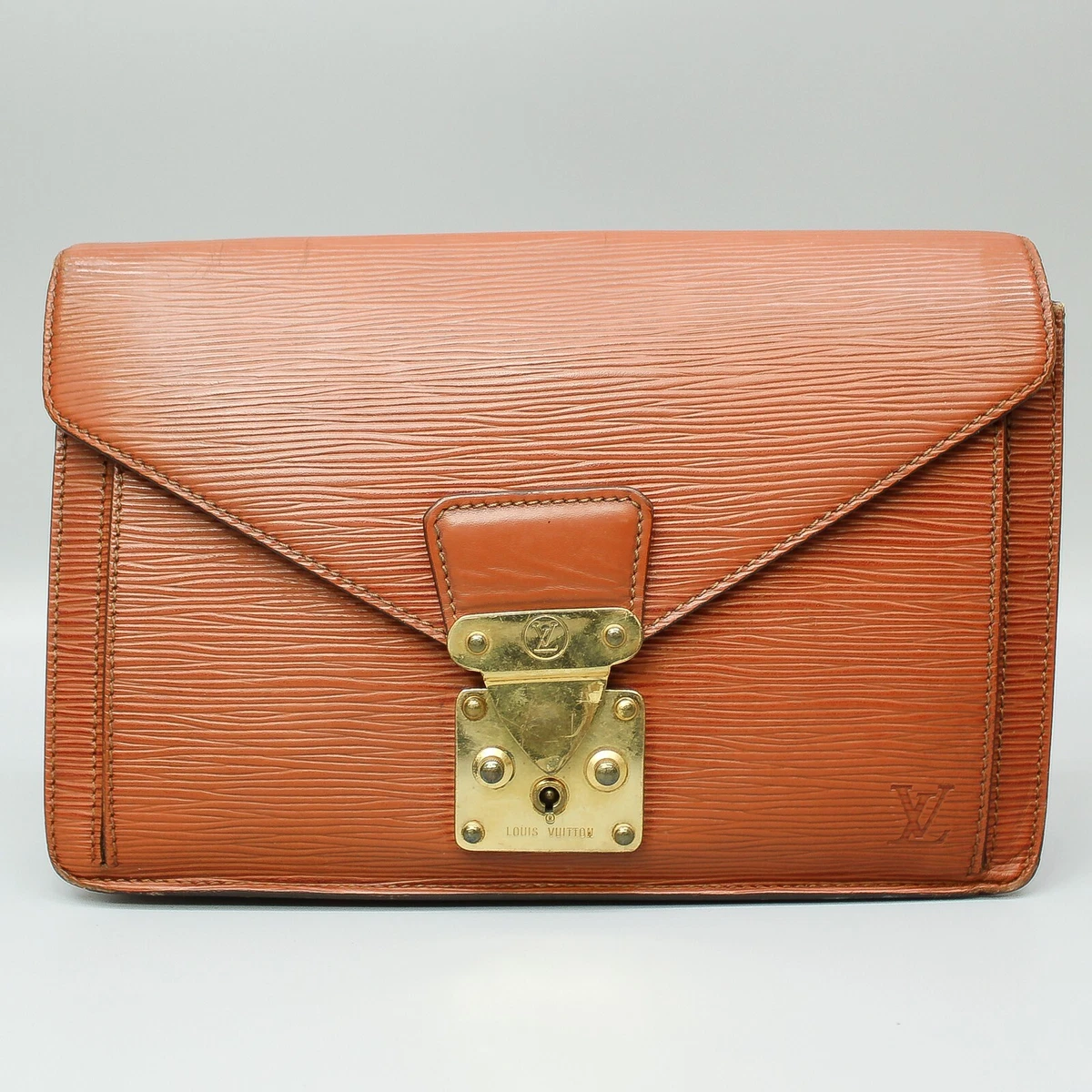 LOUIS VUITTON SELLIER DRAGONNE Clutch Bag Purse Epi Leather M52613 