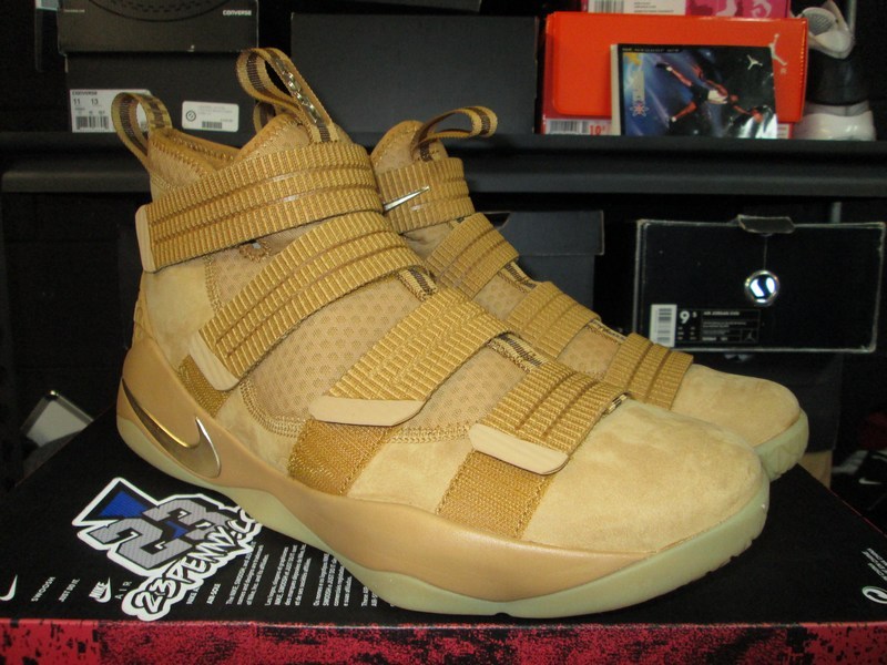 SALE NIKE LEBRON SOLDIER XI 11 SFG WHEAT METALLIC GOLD GUM 897646 700 NEW SALE NIKE LEBRON SOLDIER XI 11 SFG WHEAT METALLIC GOLD GUM 897646 700 NEW