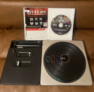 Nintendo WII - DJ Hero Turntable Controller Kit w/ Game Nintendo WII - DJ Hero Turntable Controller Kit w/ Game
