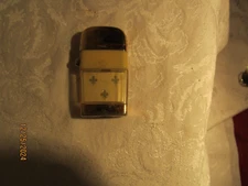 Vintage Scripto Vu Lighter w/ Fleur-de-lis Made in Canada