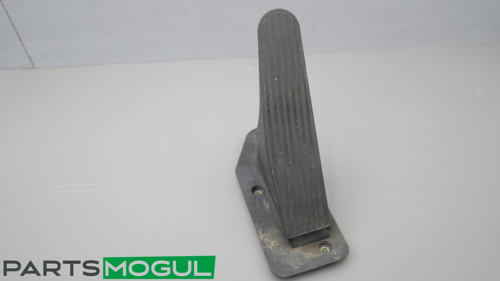 03-13 Maserati Quattroporte Gas Parking Brake Pedal Accelerator OEM