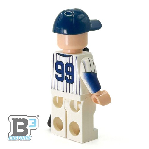 #99 Judge NY Baseball Player Minifig - B3 Customs - Picture 3 of 3