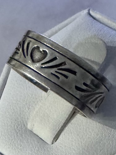Vintage Sterling Silver .925 Adjustable Heart Ring Toe Ring Heart Carved Design - Picture 4 of 8