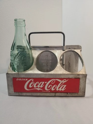Vintage Coca-Cola Metal 6 Pack Bottle Carrier (Coke) Caddy Aluminum Holder