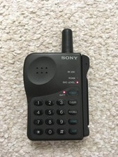 SONY CM-R111 Vintage Analogue Credit-Card Size Mobile Phone