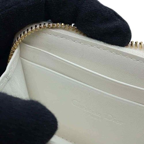Porte monnaie Dior Lady vente en gros Dior Cannage Voyage taille S peau dagneau blanc S0985ONMJ...